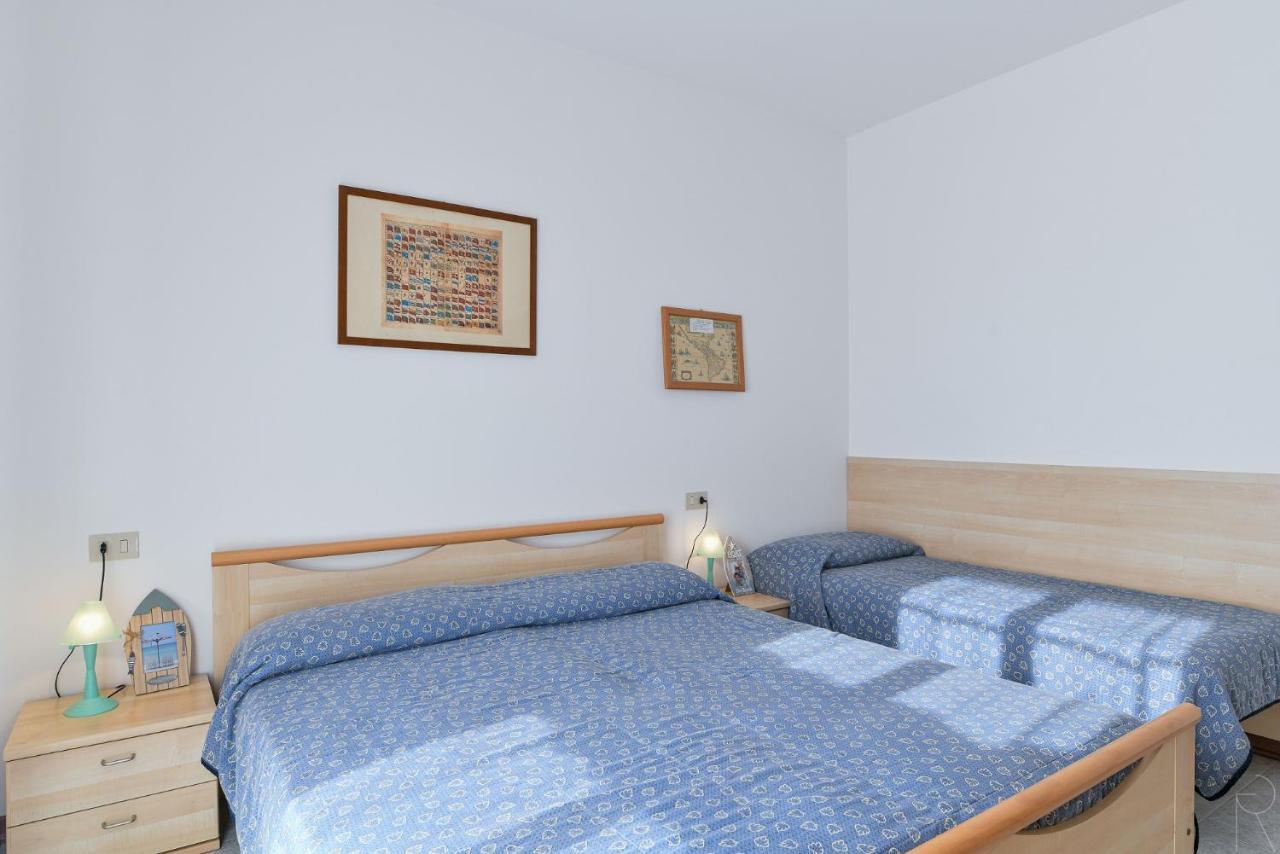Albatros Apartment Caorle Exterior foto