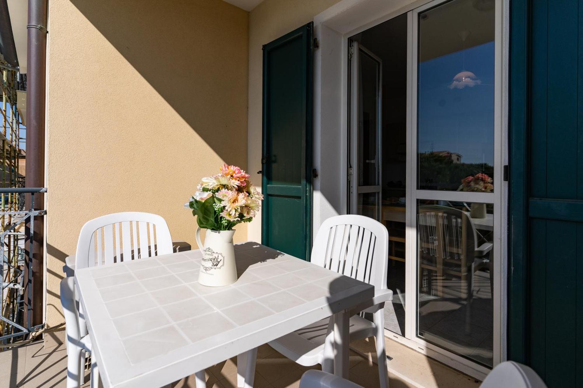 Albatros Apartment Caorle Exterior foto